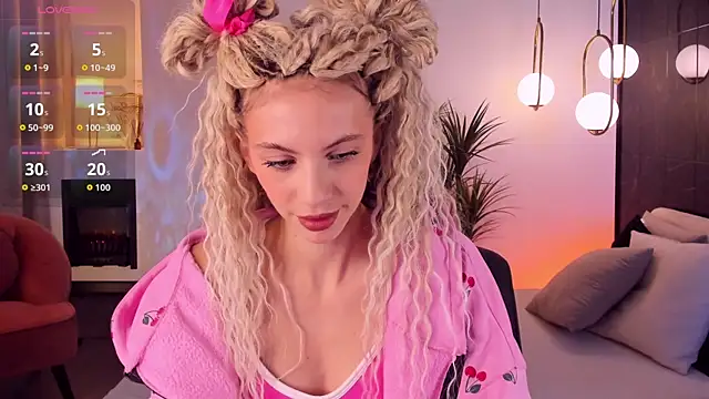 mia silkk online show from 13, 10, 2025