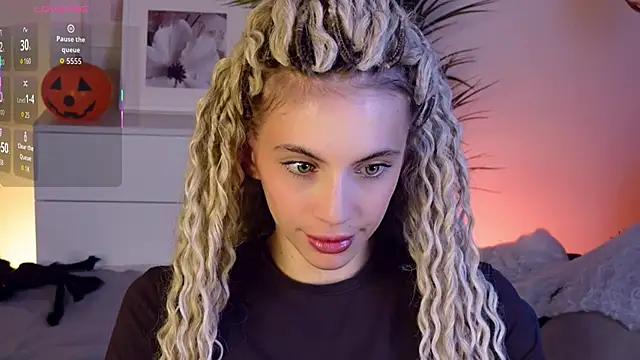 mia silkk online show from 1, 11, 2025