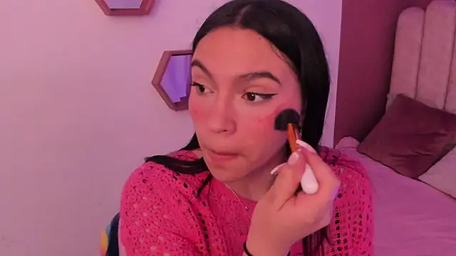 Snapshot of Ariana__clauss chatting on 1, 12, 2025 Ariana clauss online show from 1, 12, 2025