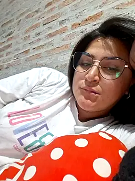 morenalatinaa online show from 7, 4, 2026