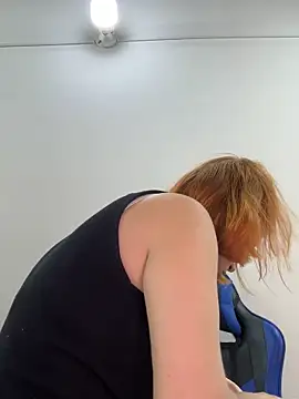 Adeline 1 online show from 27, 11, 2025