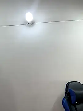 Adeline 1 online show from 19, 12, 2025