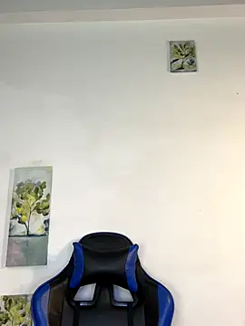 Adeline 1 online show from 27, 10, 2025