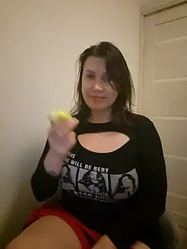 Snapshot of Ambika_beauty chatting on 3, 5, 2026 Ambika beauty online show from 3, 5, 2026