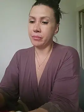 Snapshot of Ambika_beauty chatting on 17, 5, 2026 Ambika beauty online show from 17, 5, 2026