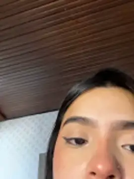 LunaMoore Pink online show from 17, 2, 2026