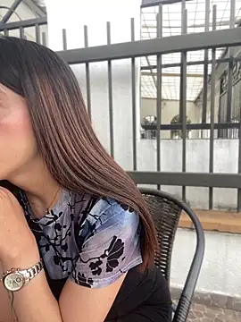 ElectraPink  online show from 5, 11, 2025