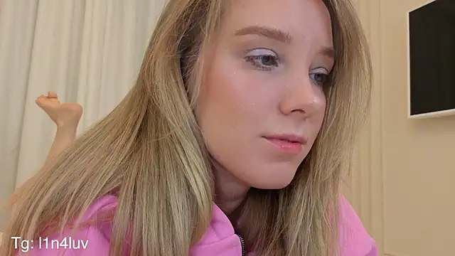 AIicaparkerc online show from 24, 11, 2025