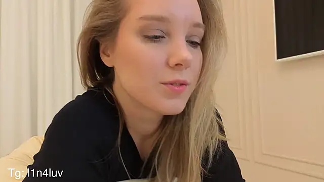 AIicaparkerc online show from 16, 12, 2025