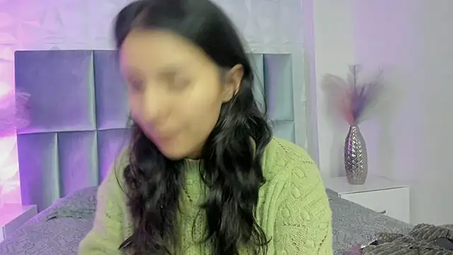 HollyPeach online show from 26, 5, 2026