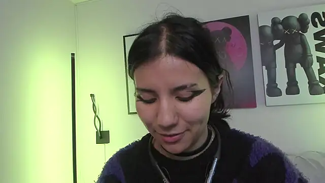 HollyPeach online show from 29, 5, 2026