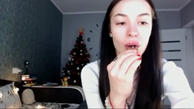 Daphne Darkthorn online show from 8, 1, 2026