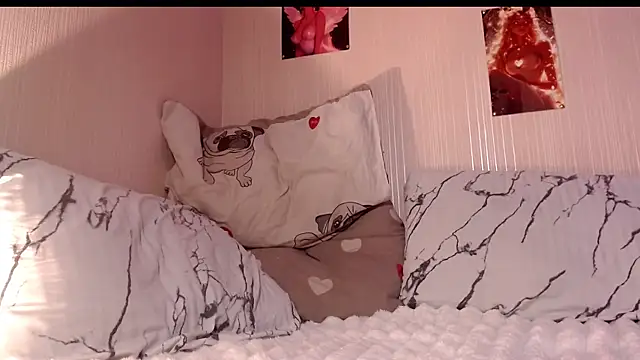 Daphne Darkthorn online show from 22, 2, 2026