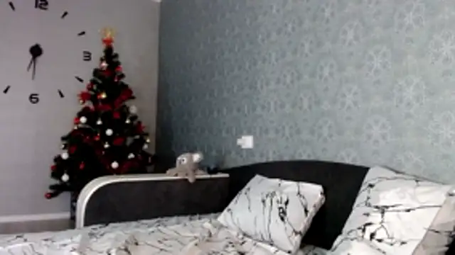 Daphne Darkthorn online show from 19, 12, 2025