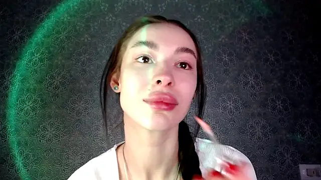 Daphne Darkthorn online show from 19, 1, 2026