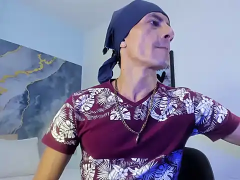 latin crissex online show from 27, 10, 2025