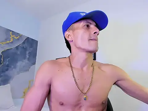 latin crissex online show from 29, 10, 2025