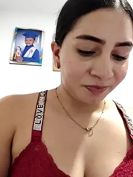 sophia salazar18 online show from 19, 10, 2025