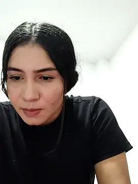 sophia salazar18 online show from 4, 11, 2025