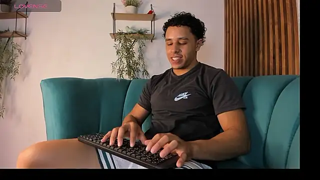 Adrian Volt online show from 9, 1, 2026