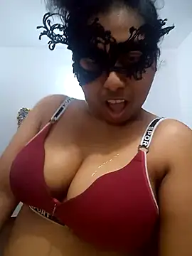 Expose Queen online show from 22, 5, 2026