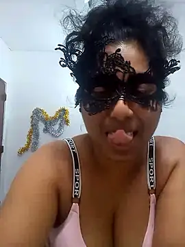 Expose Queen online show from 6, 6, 2026