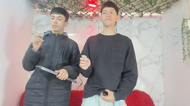 heyy noah11 online show from 18, 4, 2026