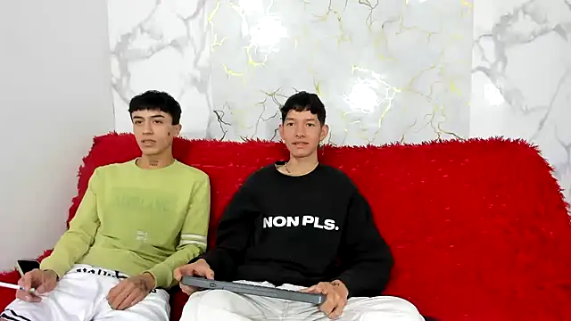 heyy noah11 online show from 17, 5, 2026