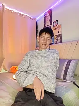 Snapshot of heyy_noah11 chatting on 15, 7, 2026 heyy noah11 online show from 15, 7, 2026