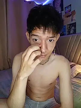 Snapshot of heyy_noah11 chatting on 14, 7, 2026 heyy noah11 online show from 14, 7, 2026