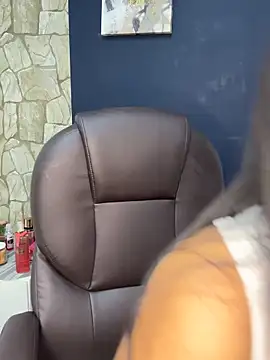  Isabella 1 online show from 26, 10, 2025