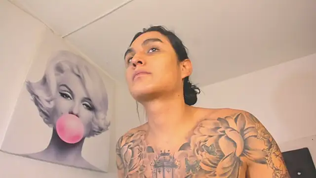 BiancaValentinna online show from 18, 11, 2025