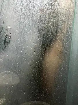 Molotov Explosive online show from 15, 11, 2025