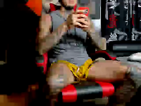 Molotov Explosive online show from 17, 10, 2025