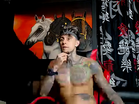 Molotov Explosive online show from 15, 10, 2025