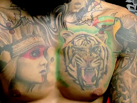 Molotov Explosive online show from 18, 10, 2025