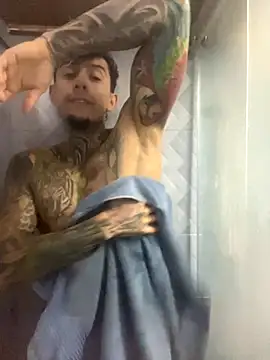 Molotov Explosive online show from 4, 11, 2025