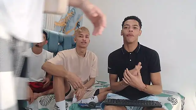 EMPIRE BOYS1 online show from 23, 3, 2026