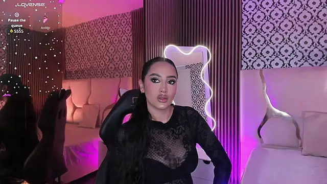 BEELLA TAY1 online show from 5, 12, 2025