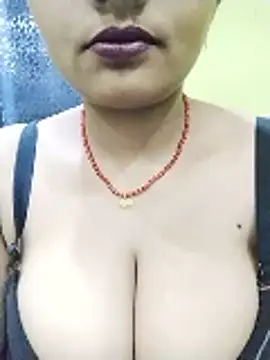 kiara-simmi online show from 12, 1, 2026