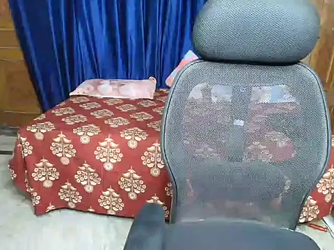 hii tanisha online show from 6, 4, 2026