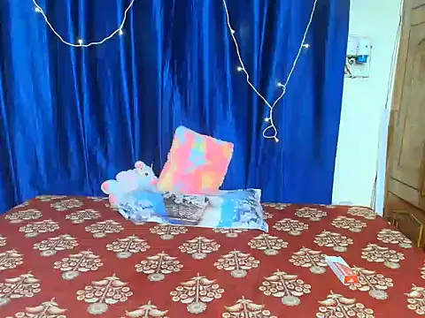 hii tanisha online show from 7, 4, 2026