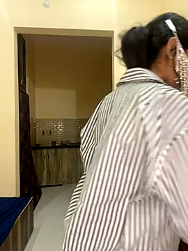 deepikaa aroraa online show from 12, 11, 2025