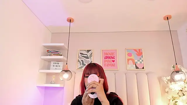 Snapshot of Isabella__gonzalez_ chatting on 15, 12, 2025 Isabella gonzalez online show from 15, 12, 2025