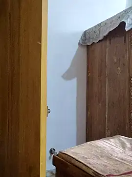 Tanha18 online show from 5, 12, 2025