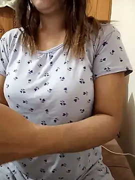 Tanha18 online show from 7, 3, 2026