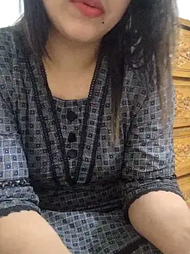 Tanha18 online show from 4, 11, 2025