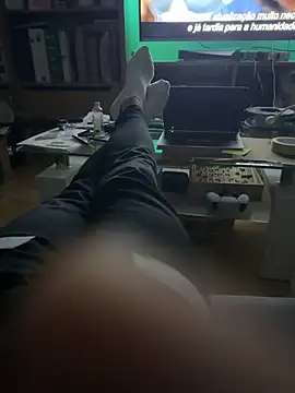 Snapshot of AlexGogo23 chatting on 9, 3, 2026 AlexGogo23 online show from 9, 3, 2026