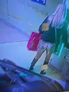 Snapshot of AlexGogo23 chatting on 4, 4, 2026 AlexGogo23 online show from 4, 4, 2026