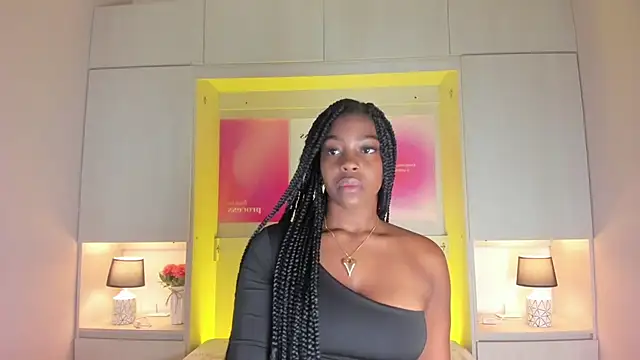 MaraBaker online show from 15, 12, 2025